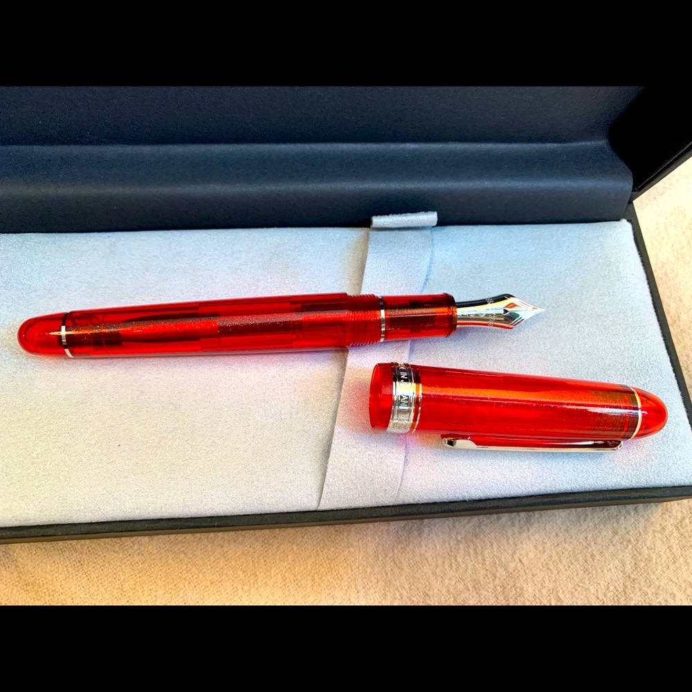 Platinum 3776 Fountain Pen Carnelian Soft Fine